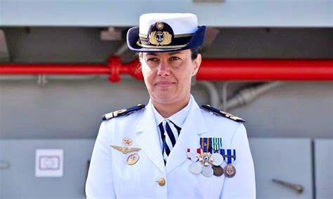 Tomou posse a primeira mulher em Portugal a assumir  .